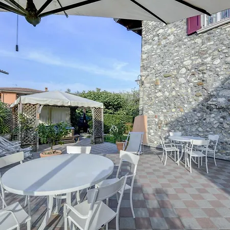 Barchi Resort - Apartments & Suites San Felice del Benaco Exterior photo