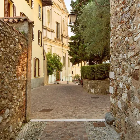 Barchi Resort - Apartments & Suites San Felice del Benaco Exterior photo