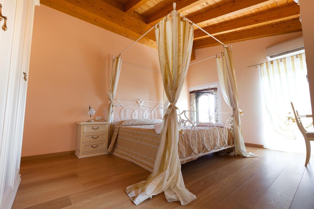 Barchi - & San Felice del Benaco