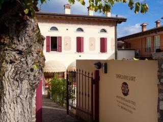 Apartahotel Barchi - &