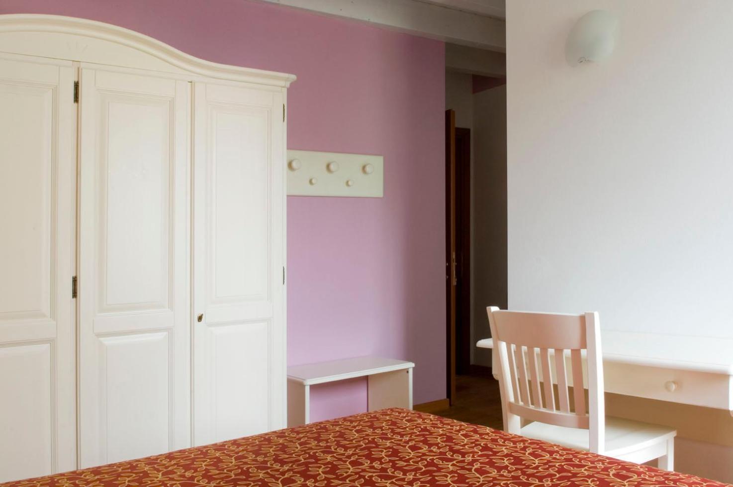 Apartahotel Barchi - &