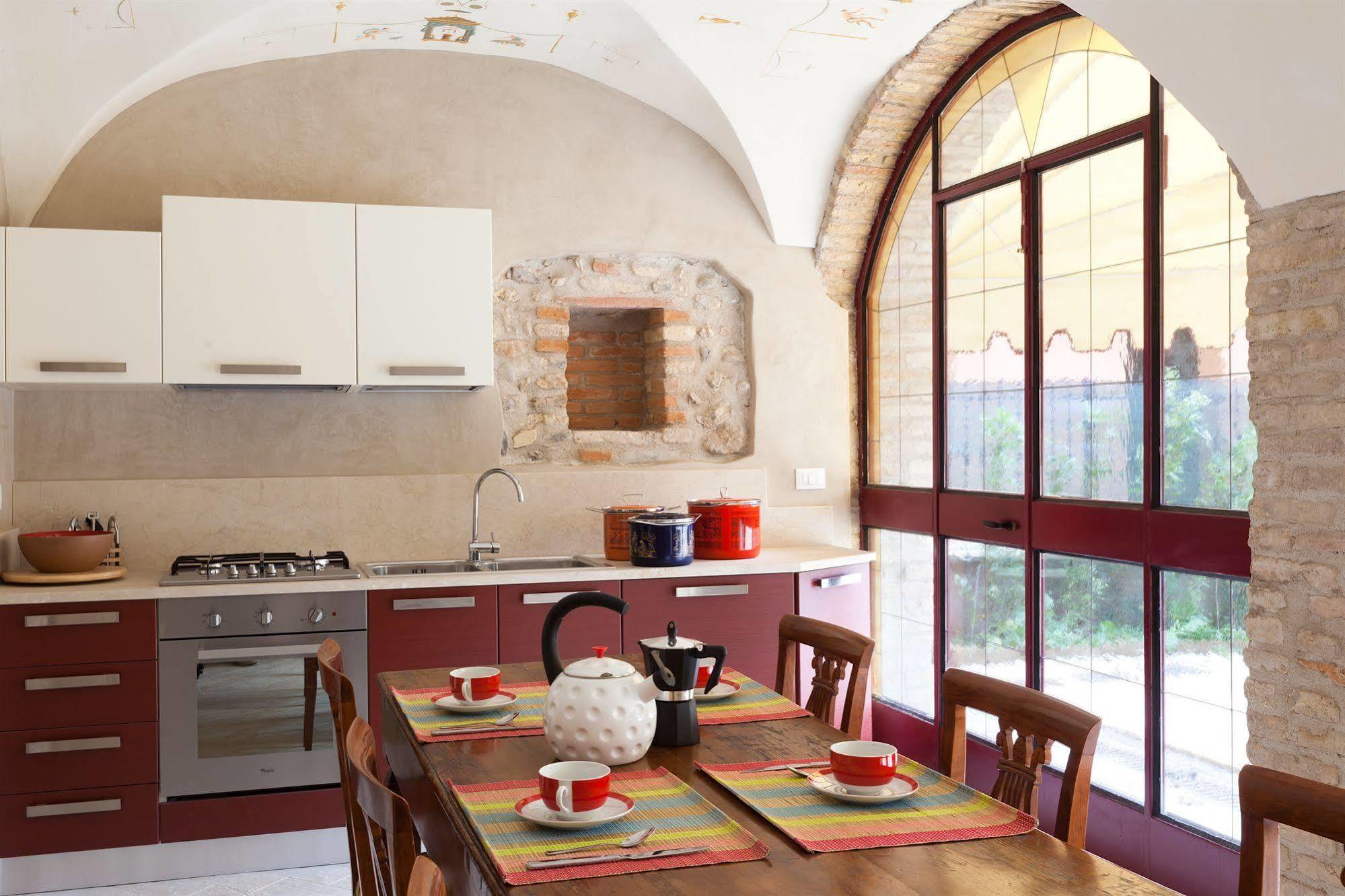 Barchi - & Apartahotel