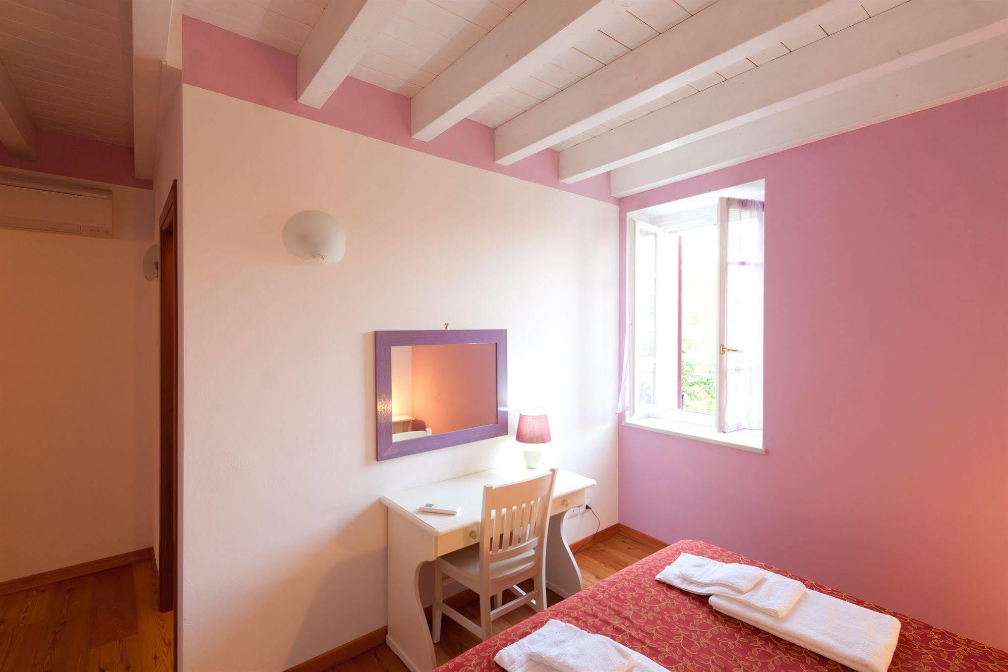 Barchi - & Apartahotel